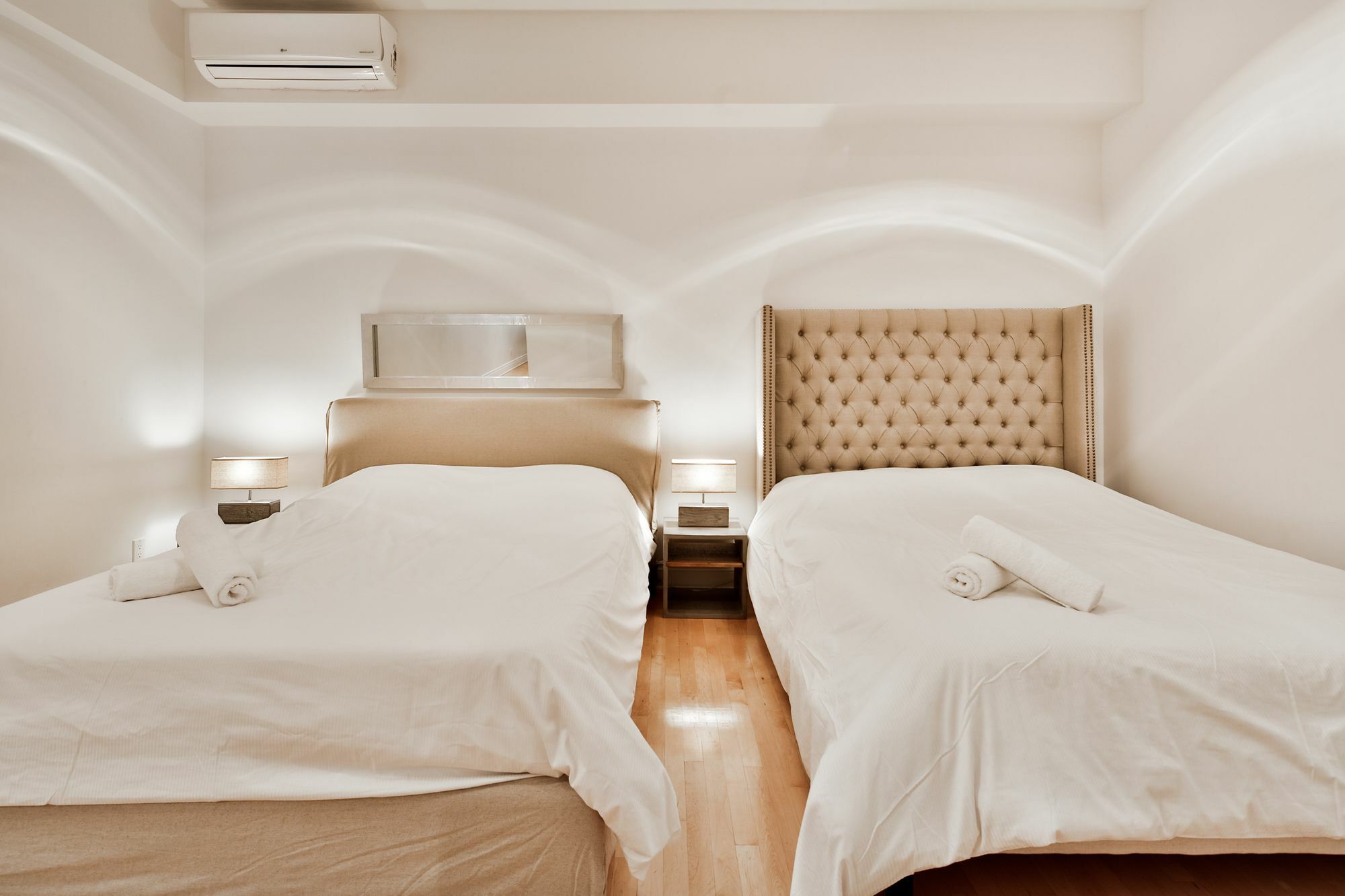 Le St-Lau Loft Apartment Монреал Екстериор снимка