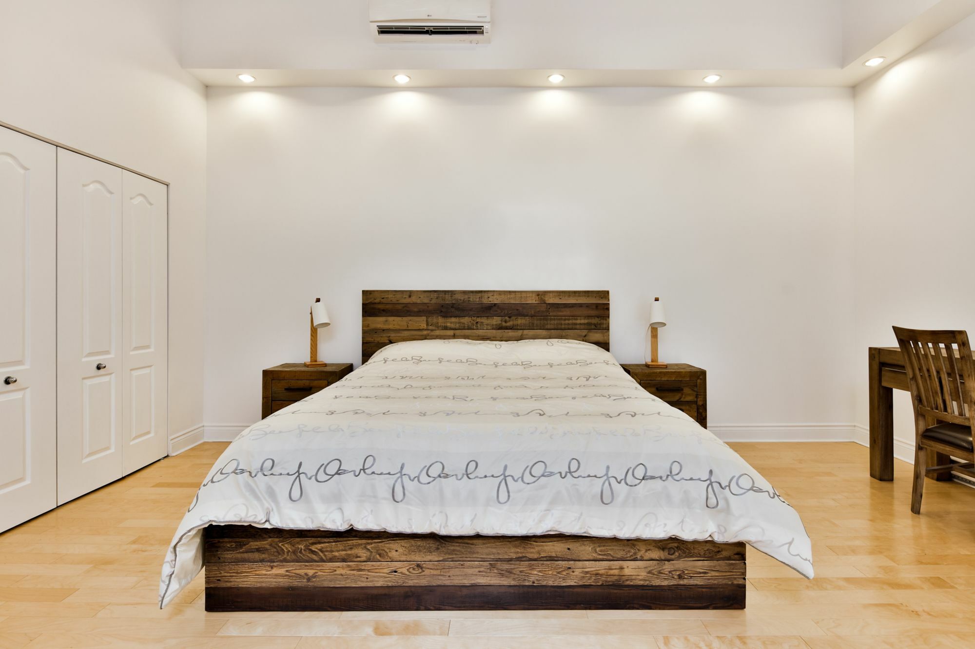Le St-Lau Loft Apartment Монреал Екстериор снимка