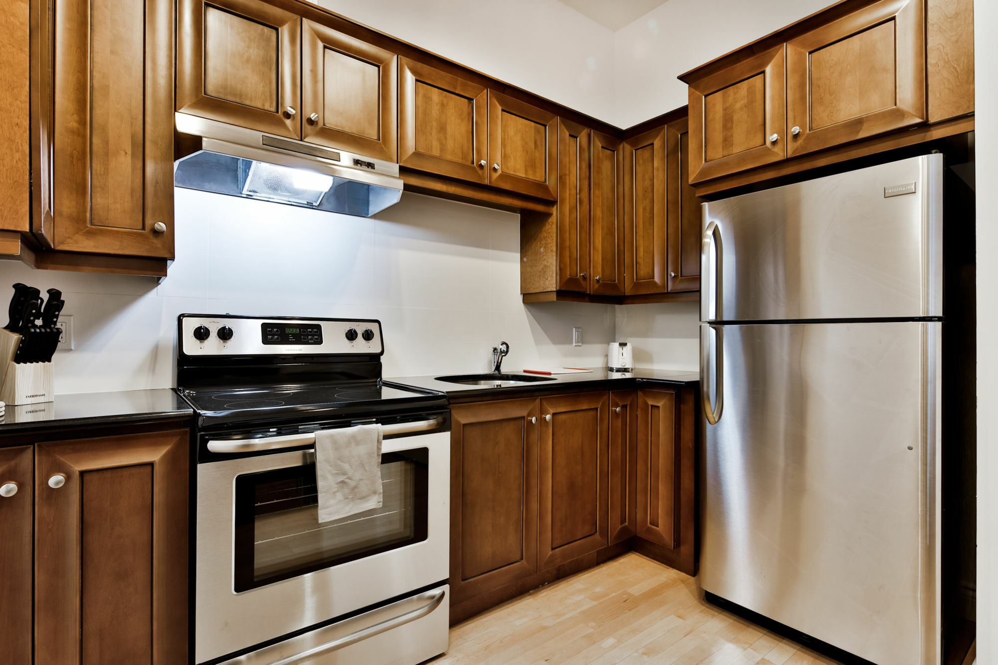 Le St-Lau Loft Apartment Монреал Екстериор снимка